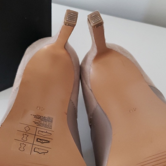 Ladies ankle booties - Picture 4 of 4